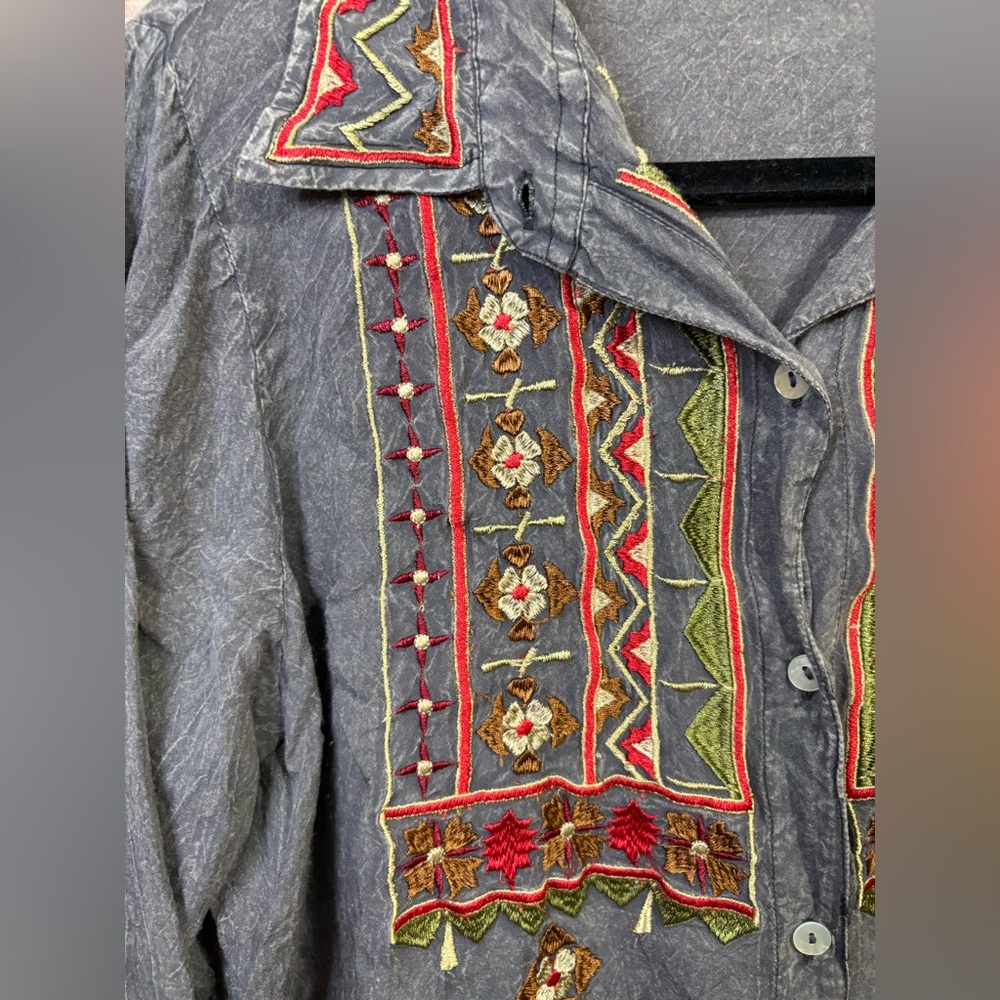Scully Embroidered Button Down Chambray Top Size … - image 4